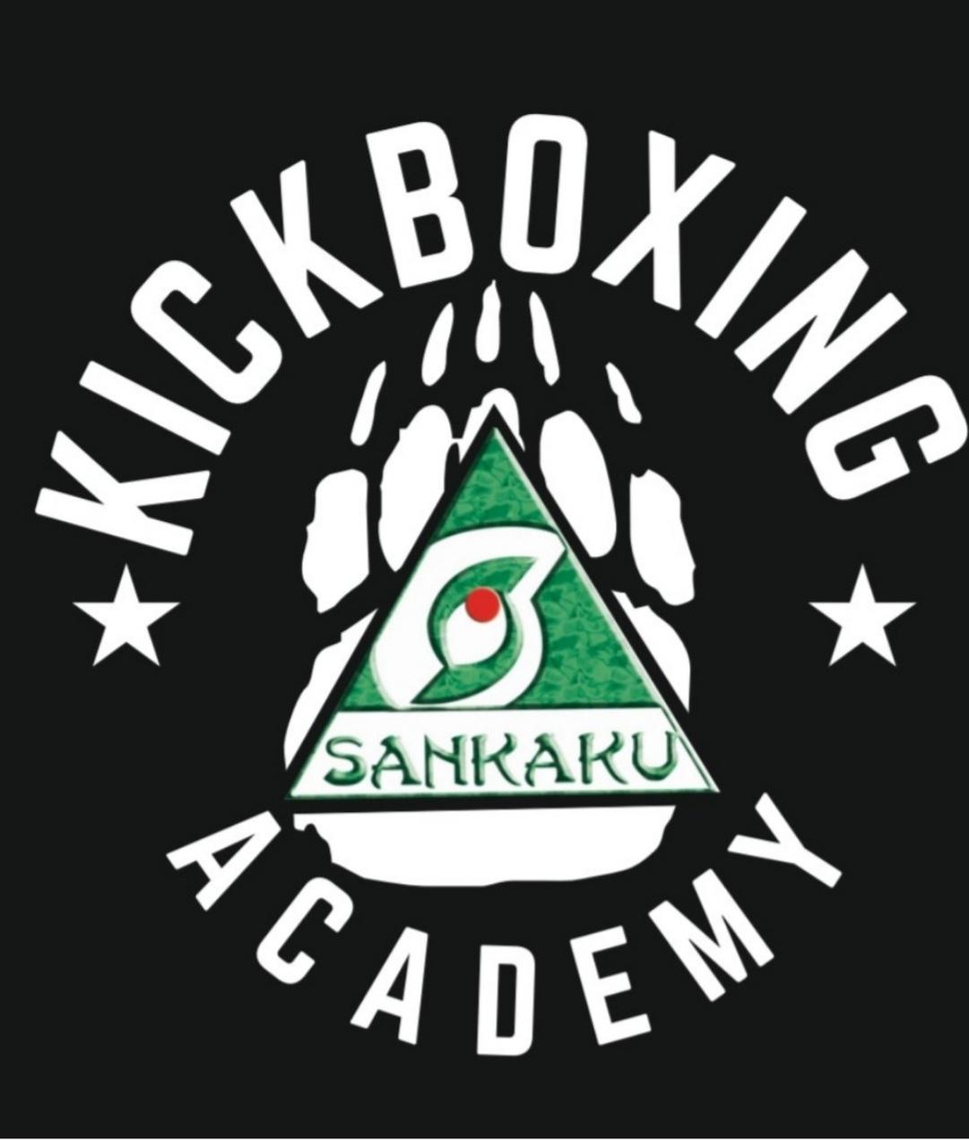 Maestro Marco Balestrino cintura nera 6° dan kickboxing 